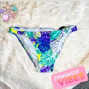 Colorful leafy bikini bottom 💜💛💙💚🐳